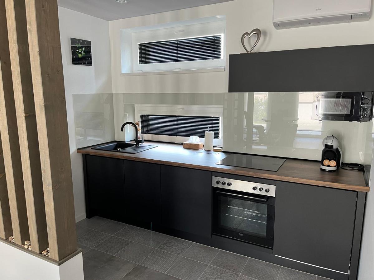 A-765 Apartman Szentgotthard Bagian luar foto